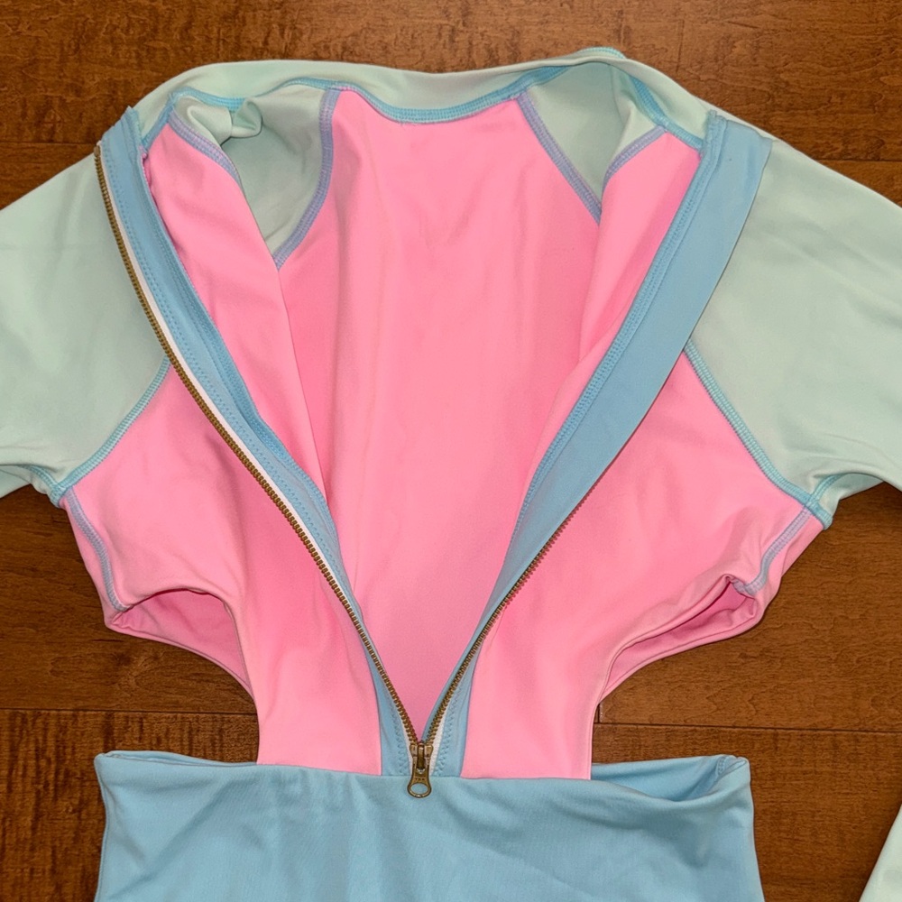 LoveShackFancy x Hurley Women's Colorblock One Piece Long Sleeved Surf Suit - Picture 6 of 13